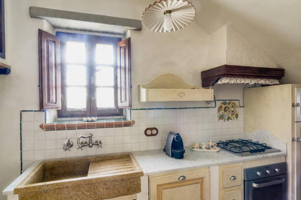 Girasole Cottage Overlooking The Orcia Valley In Tuscany Radicofani Exterior foto