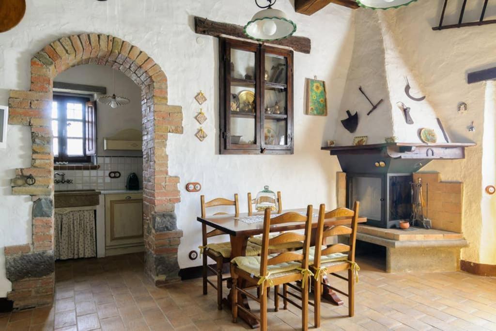 Girasole Cottage Overlooking The Orcia Valley In Tuscany Radicofani Exterior foto